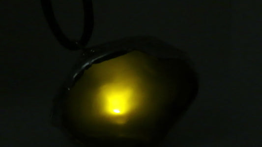Firelight Agate Pendant (Wood)